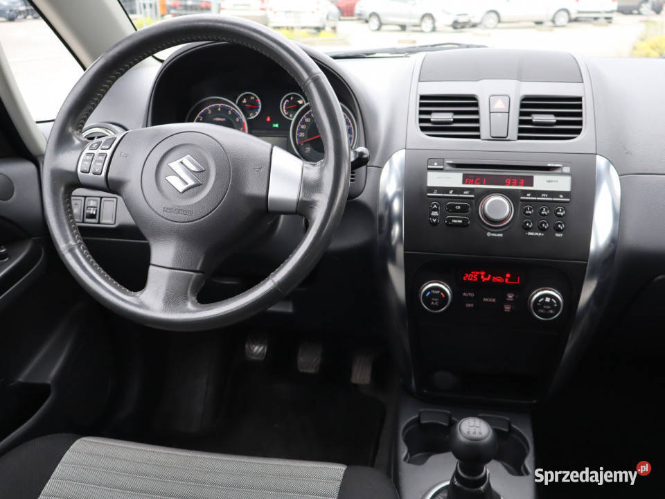 Suzuki SX4 16 VVT światła przeciwmgielne Piaseczno