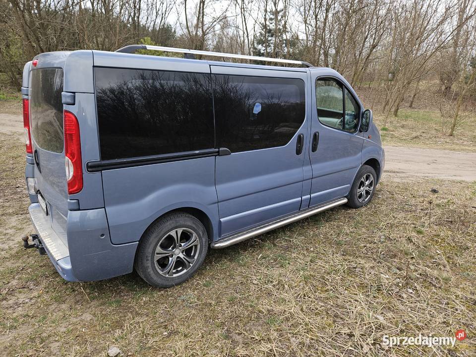 Opel vivaro łódzkie