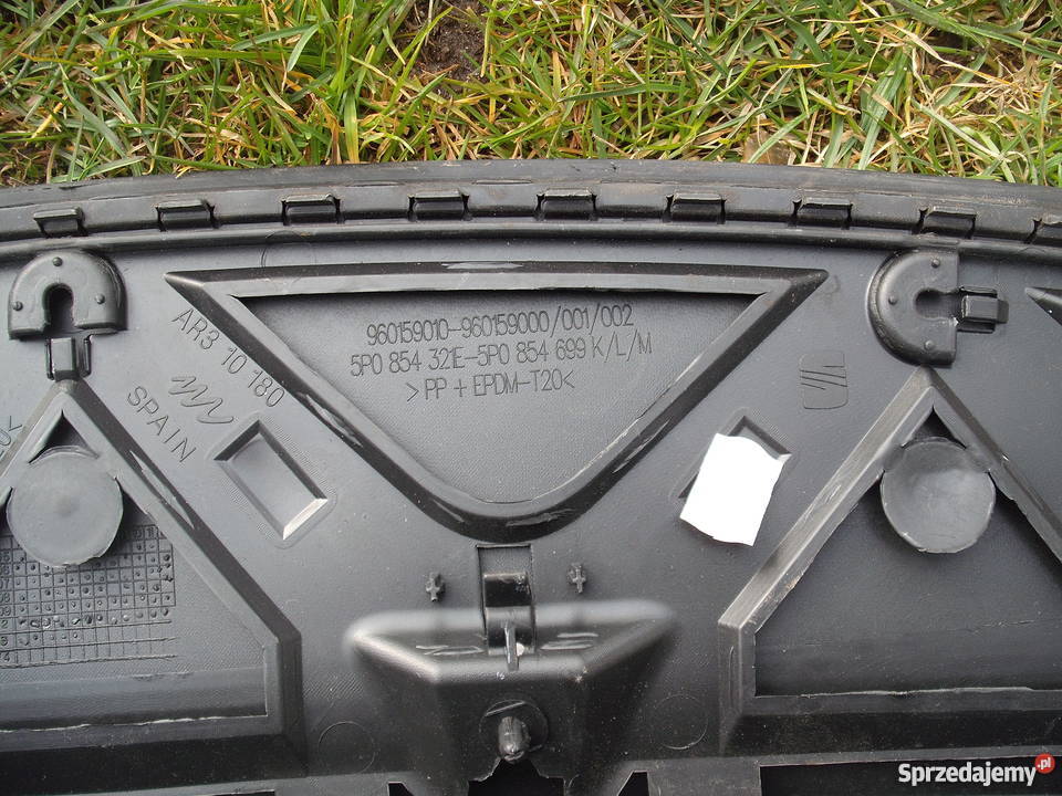 Podszybie Seat Altea Toledo 5P0 854 943 E osobowe Łomazy