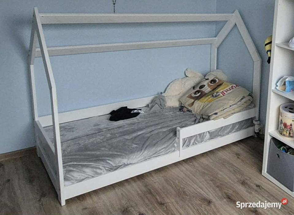 Łóżko dziecięce ala domek wielkopolskie sprzedam