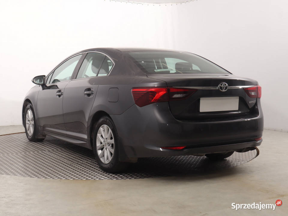 Toyota Avensis 16 Valvematic autoalarm Avensis Katowice