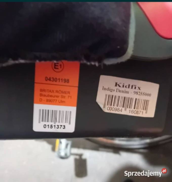 Fotelik samochodowy Rmer podstawka sprzedam