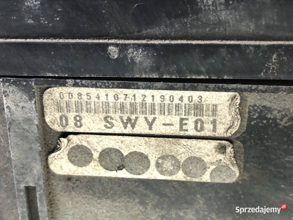 SKRZYNKA BEZPIECZNIKÓW HONDA CRV III SUV 22 140 Skrzynki bezpieczników podkarpackie