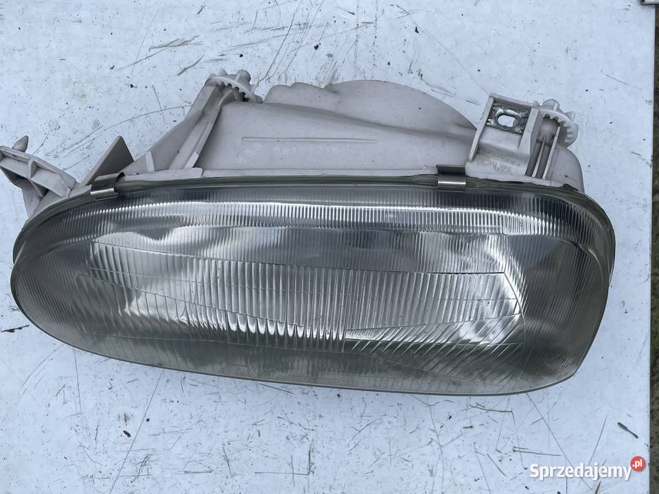 Lampa przód VW Golf III Ostrów Wielkopolski sprzedam