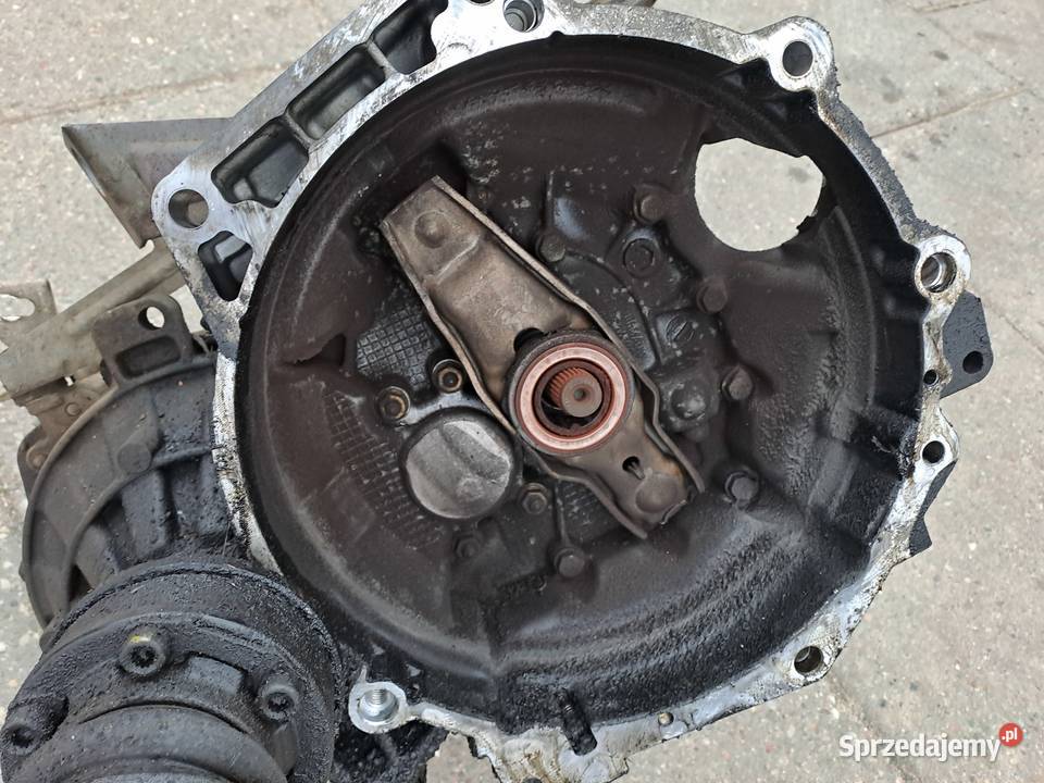 Volkswagen Touran 19 TDi 101 skrzynia 6biegowa Skrzynie biegów manualne Jastrzębie-Zdrój