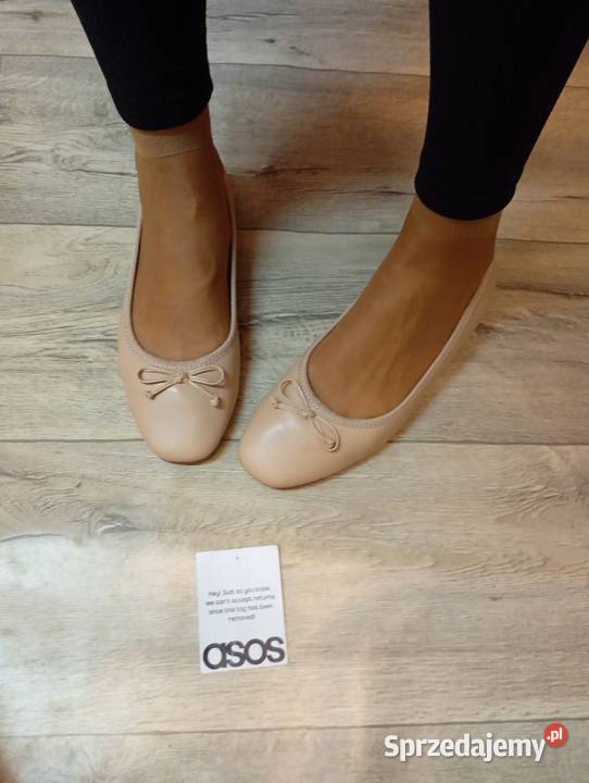 40 ASOS Design Beżowe baleriny na szeroką stopę