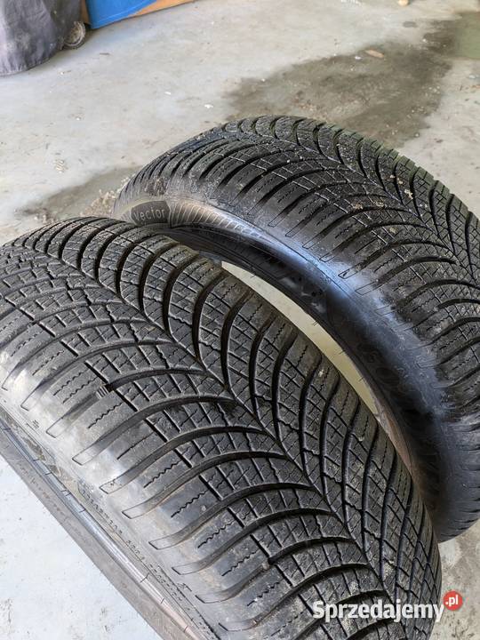 Opony Goodyear Vector 4 seasons 225 65 r17