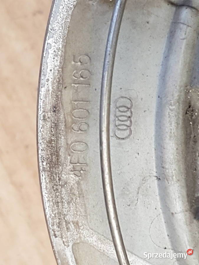 AUDI DEKIELEK KOLPAK ZASLEPKA FELGI 4F0601165 wielkopolskie Turkowice