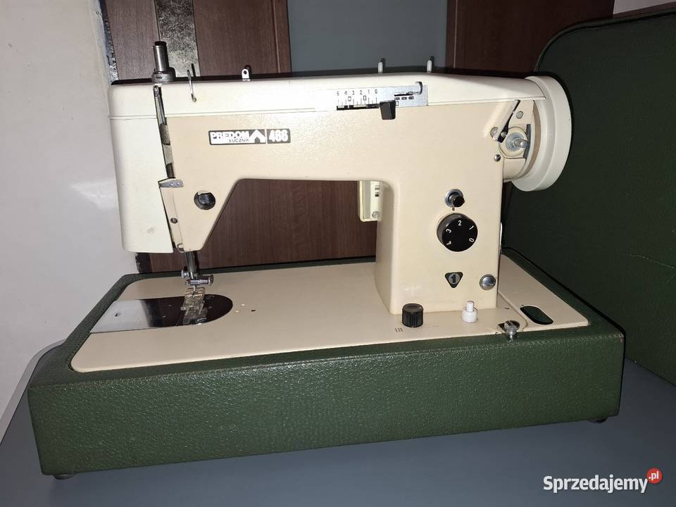 Maszyna do szycia Predom Łucznik 466 Brak Krawiectwo Sochaczew