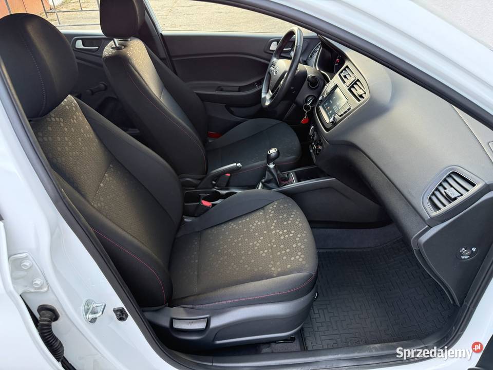 Hyundai i20 2020 84 11 stan idealny Miastko