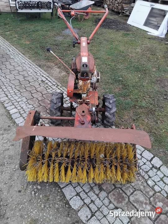 Traktorek jednoosiowy dzik iseki zamiatarka małopolskie Konina sprzedam
