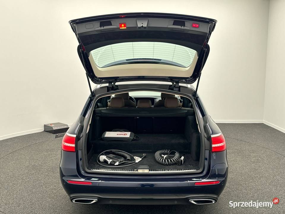 MERCEDESBENZ Klasa E 300de Warszawa