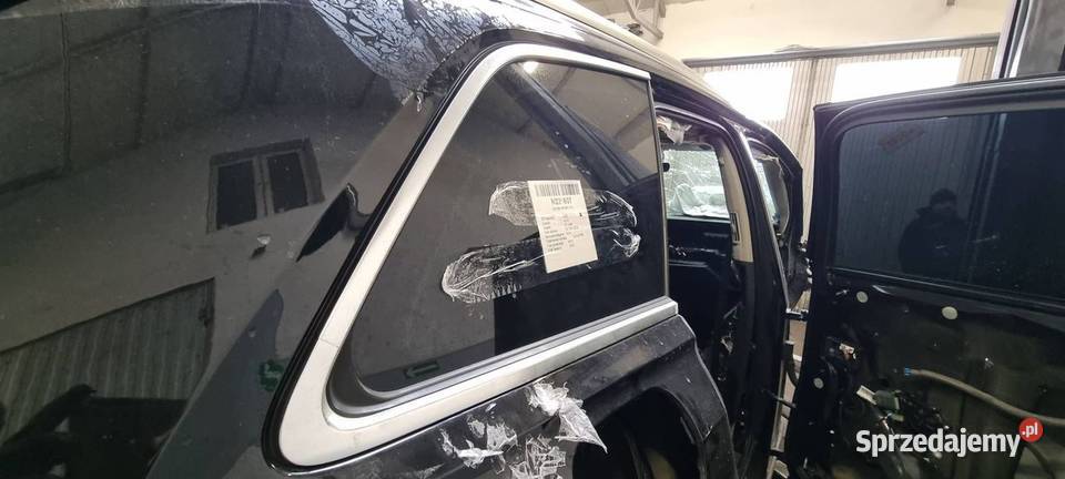 SZYBA PRAWY TYŁ AUDI Q7 II 4M Lipno