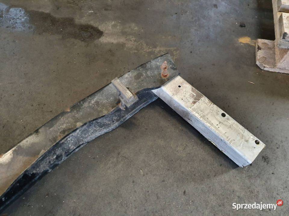 BELKA ZDERZAKA TYŁ AUDI A4 B8 8K0807331E