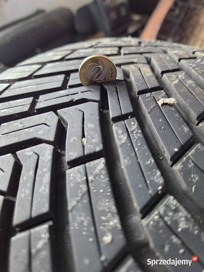 Opony Continental Wielosezon 23555 R18 2022r całoroczne