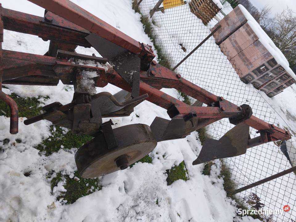 Pług 4 skibowy 31 średnie nieuszkodzony sprzedam