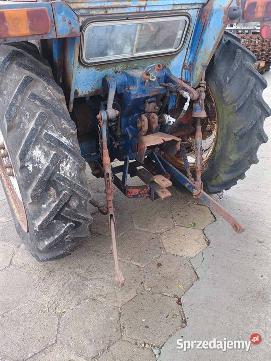 traktor Leyland 255 z ładowaczem czołowym Końskowola sprzedam