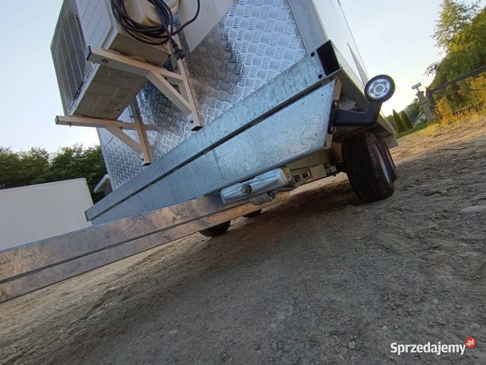 Przyczepa chłodnicza Mobilna Chłodnia Przyczepa Laskowa