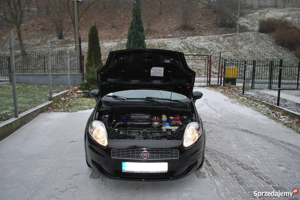 Fiat Grande Punto 2009r posiada klimatyzację Mysłowice