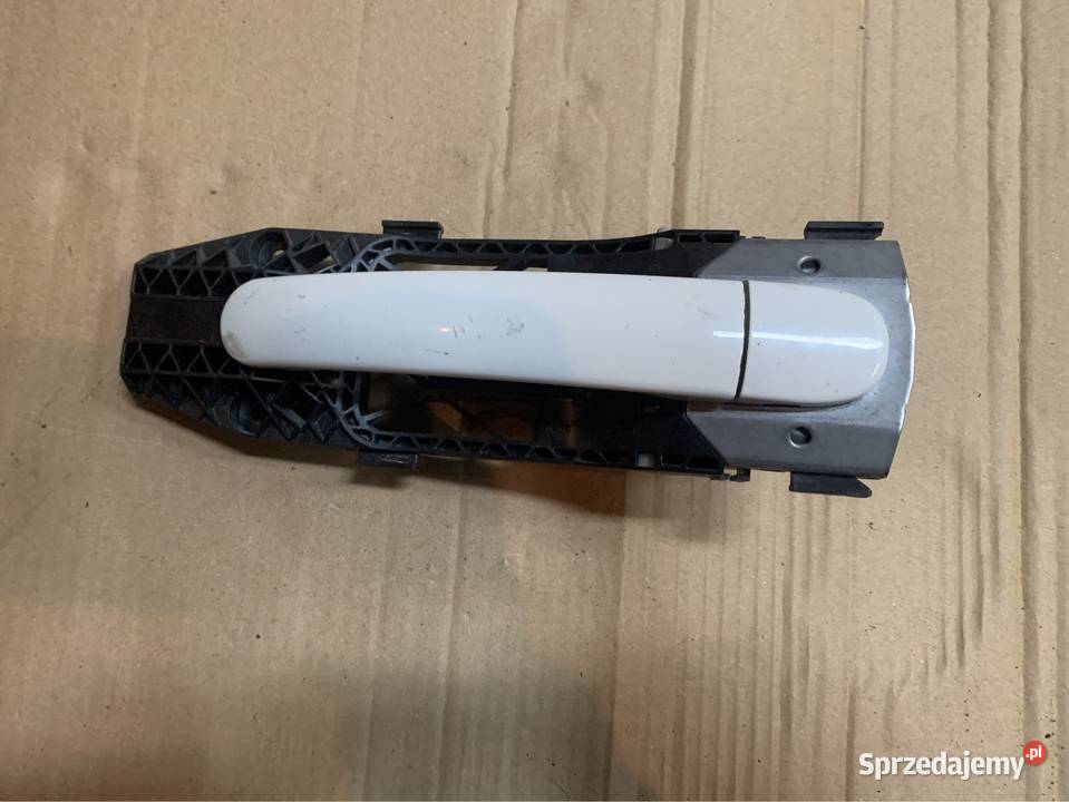 Klamka drzwi 5N0837885 vw tiguan 5N lift LC9A Szczecin