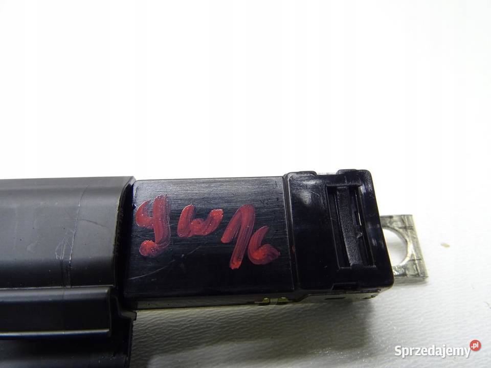 WZMACNIACZ ANTENY ANTENOWY 4G9035225 AUDI A6 C7 osobowe sprzedam