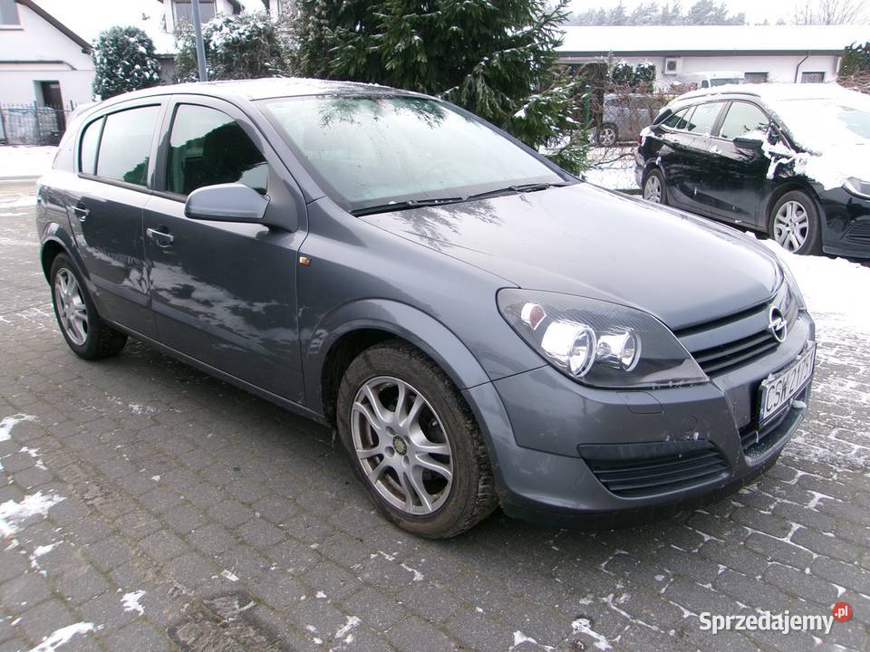 Opel Astra 14 manualna Dolna Grupa