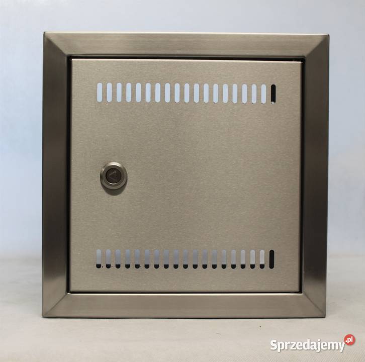 Szafka instalacyjna