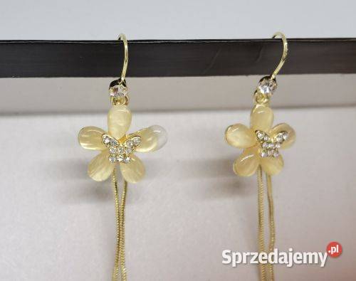Eleganckie stylowe długie kolczyki kwiatuszek zachodniopomorskie Kołobrzeg