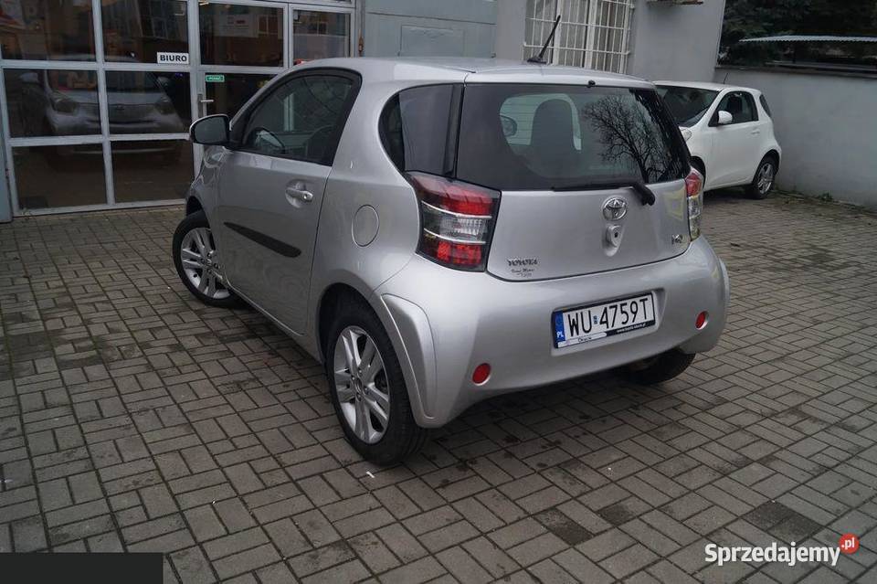 Toyota iQ 133 Plus CVT 98 2011r FV23