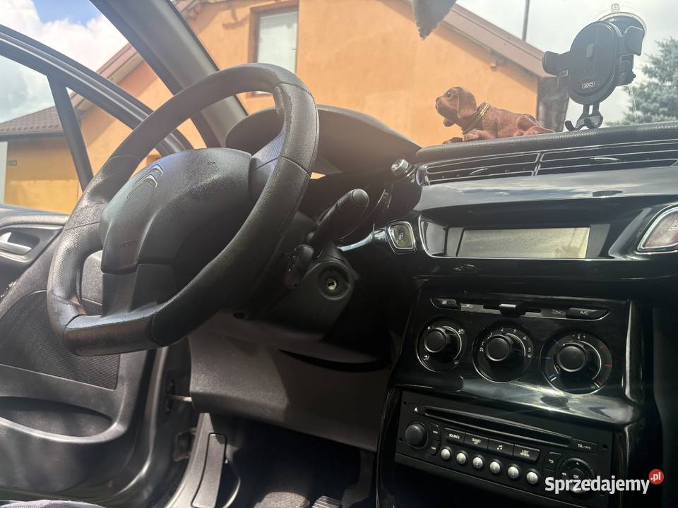Citroen C3 2015 12 Benzyna Szary Zadbany manualna C3 Łódź