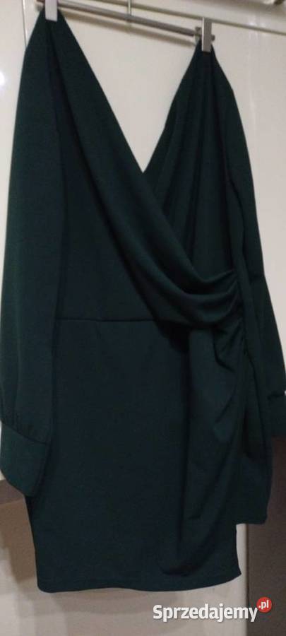 Sukienka w kolorze ciemnozielonym