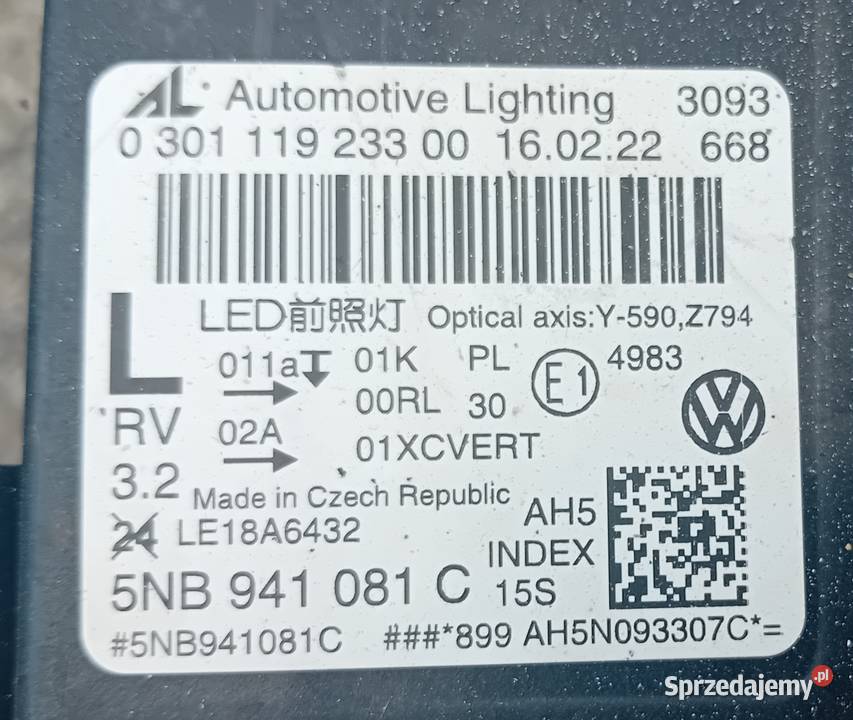 VW Tiguan II Lift IQ Light reflektor lampa lewy Oświetlenie Przeźmierowo