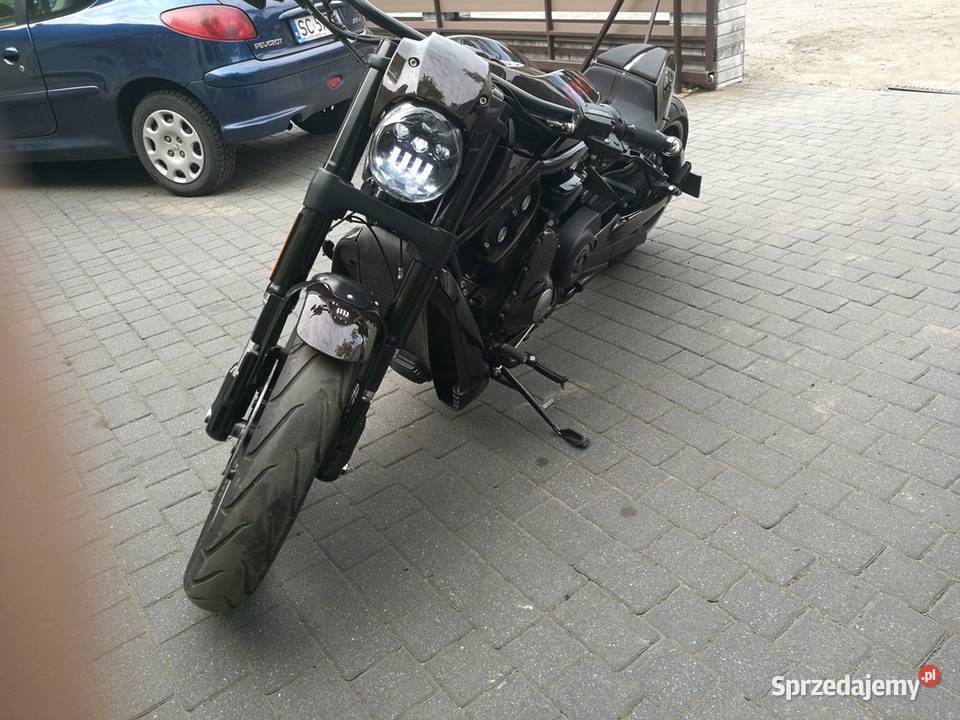 Harley Davidson V Rod Night Rod Custom 2016 1247cm3 pomorskie Linia