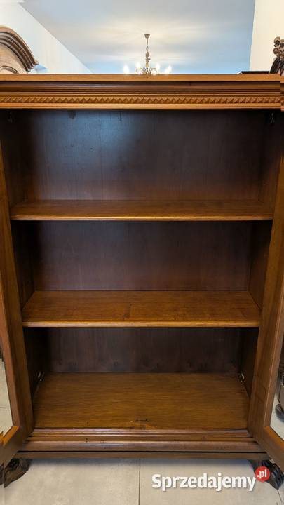 Włoska witryna na lwich łapach sklep Dąbrowa Dąbrowa Górnicza