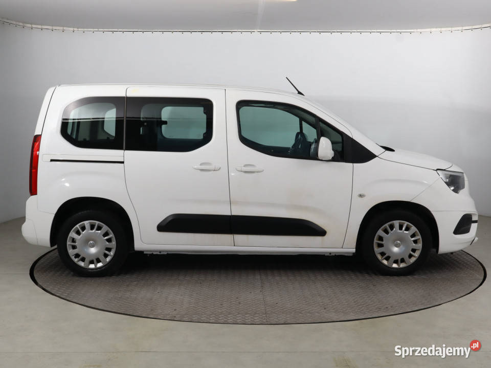 Opel Combo 15 CDTI