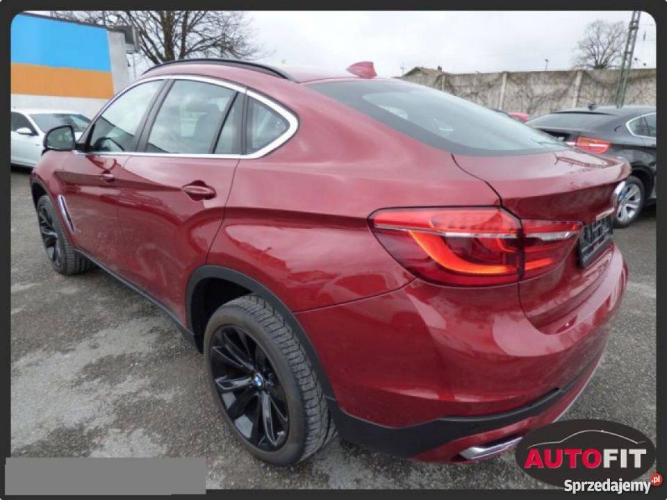 BMW X6 czerwony pomorskie Gdynia