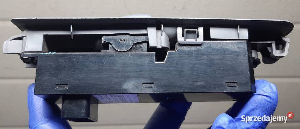 PANEL SZYB LEWY PRZÓD MITSUBISHI COLT VI Mielęcin