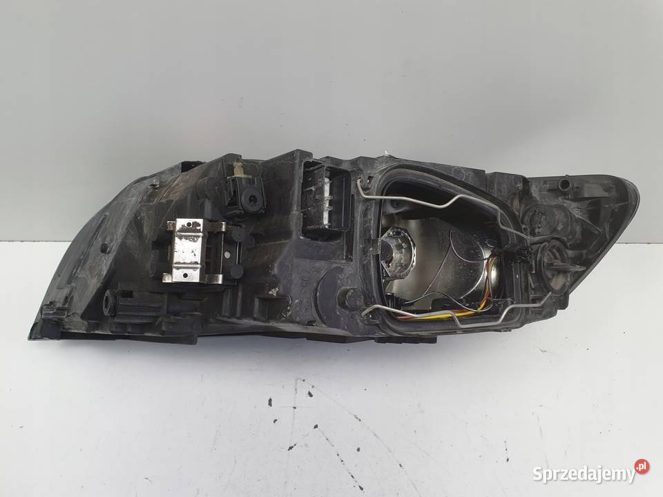 LAMPA PRAWA Volvo S40 II V50 LIFT PRZEDNIA prawy Chełm