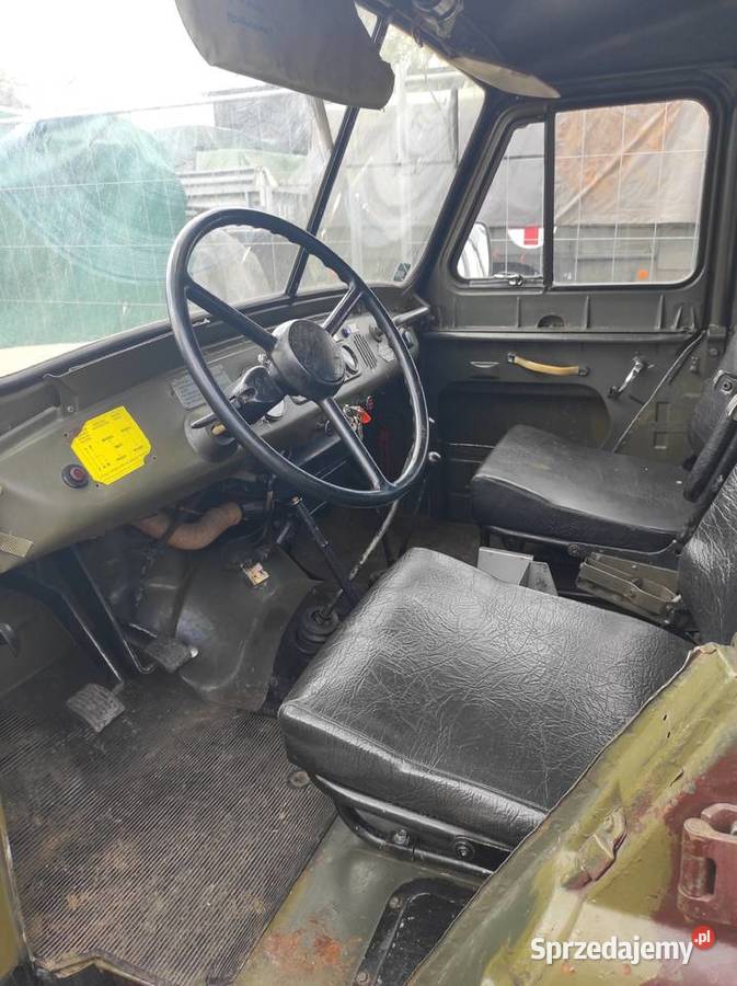 Militarny UAZ 469B w hardtopie 75KM