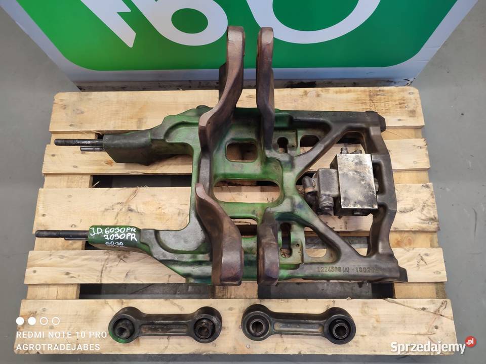Wspornik osi przedniej L224595 JOHN DEERE 7030PR Wilkowo