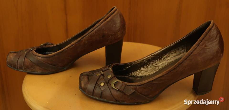 Damskie buty czółenka firmy TAMARIS 39 Siedlce