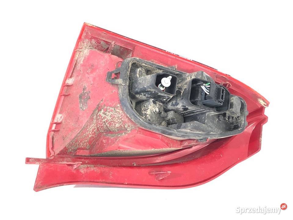 LAMPA PRAWY TYŁ RENAULT TWINGO II Hatchback sprzedam