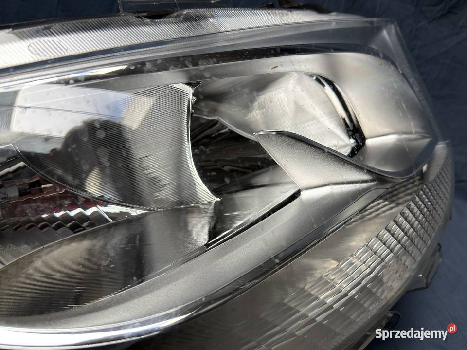 LAMPA PRZEDNIA PRAWA MB A9109060100 Oświetlenie Września