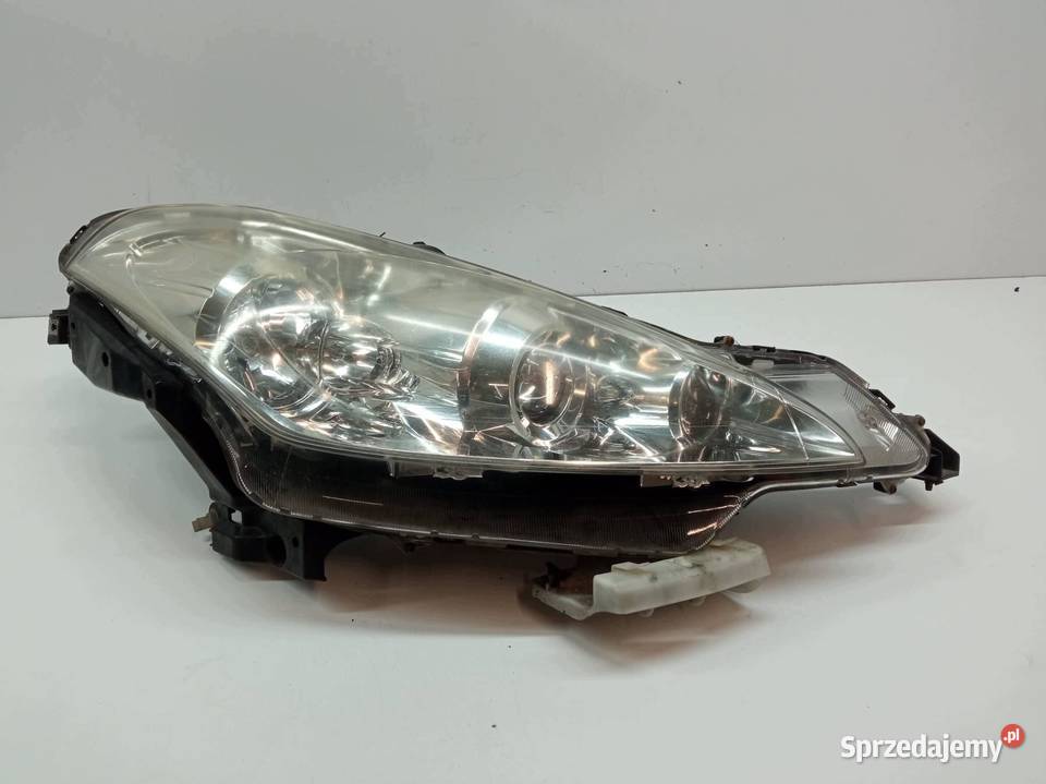 LAMPA PRZÓD PRAWA XENON EUROPA Peugeot 4007 I