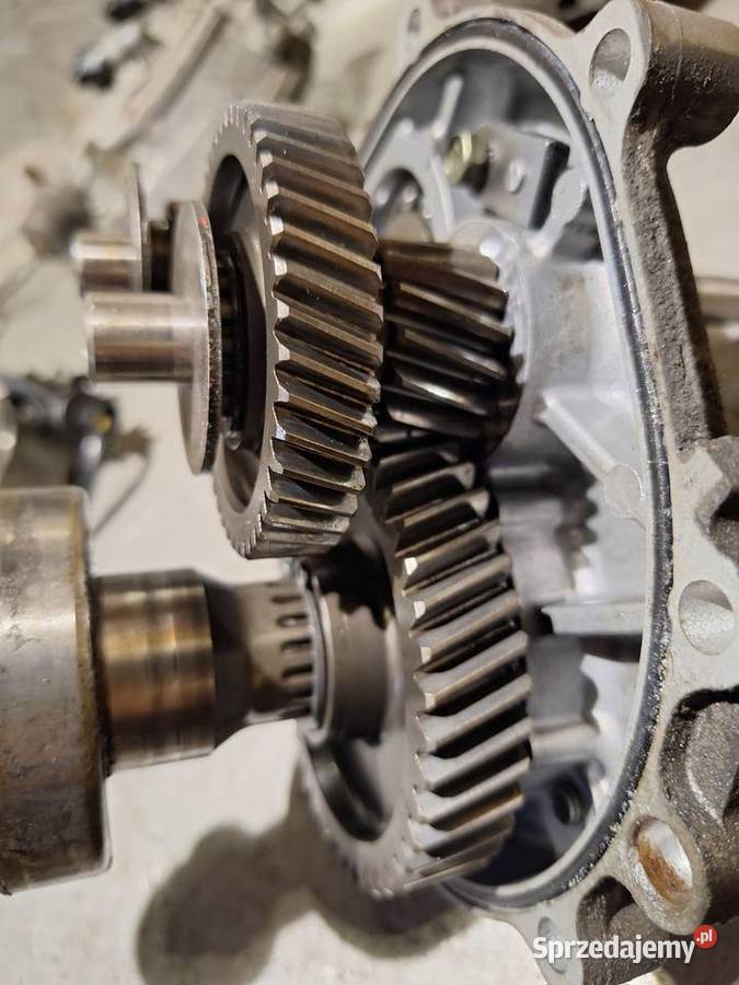 Przekładnia Suzuki Burgman 250