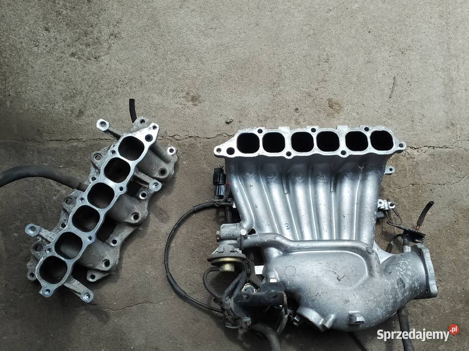 Kolektor ssący 2 części Mitsubishi Galant VIII Wyrzysk