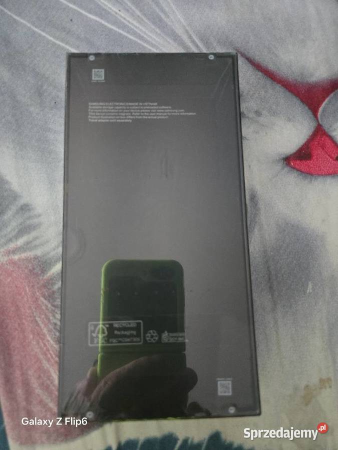 Samsung Galaxy Z Flip7 12256