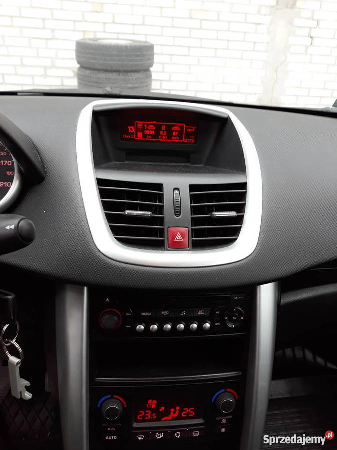 Peugeota 207 lift 2011 r 16 HDI 92 bogate immobilizer mazowieckie Warszawa