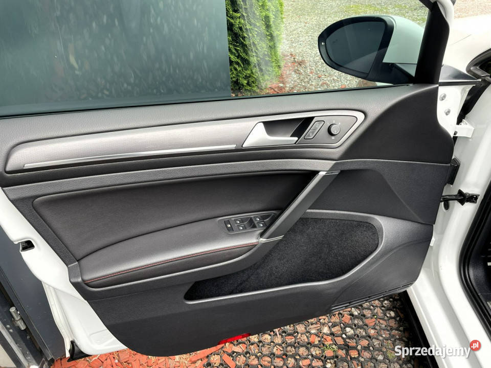 Volkswagen Golf GTI LED Klima Navi Temp Bydgoszcz