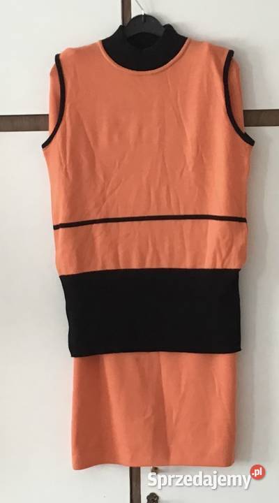 Komplet 50wełny z długom spódniczką Kupiony w Gdańsk